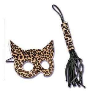 Kitty Kat Mask With Whip