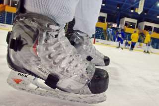 SKATEFENDER PRO MODEL HOCKEY SKATE PROTECTION SIZE S/M NHL ice foot 