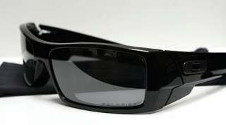 Authentic Black Oakley Gascan Polarized Sunglasses .