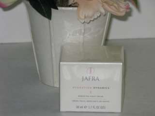 NIB JAFRA Hydrating Night Cream For Dry Skin $21  