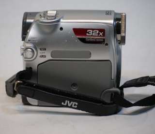 JVC GR D372U MINI DV Digital Zoom Video Camera Camcorder AS IS  