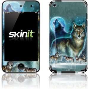   Wolf Vinyl Skin for iPod Touch (4th Gen)  Players & Accessories