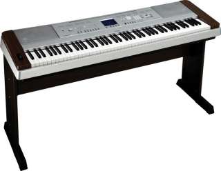 Yamaha DGX 640 88 Key Digital Piano   Walnut  