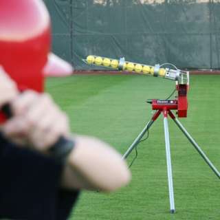 Heater Baseball Solo Pitching Machine   Pitches 55 MPH   Used Only 