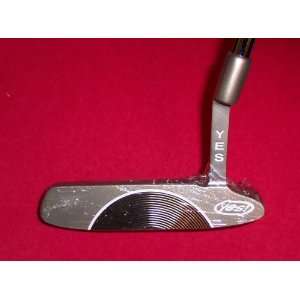  Yes Callie / 35 / Putter with Cover
