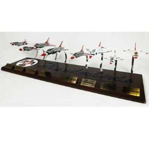    Thunderbirds Collection 1/72 Scale Model Aircraft Toys & Games