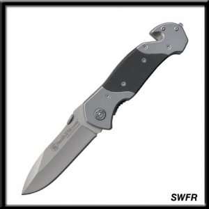 Smith & Wesson 1st Response Drop Point Plain Blade Pocket Knife w 