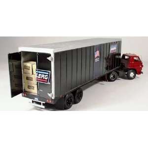  Dodge L700 Tilt Cab w/Box Trailer & Cargo Boxes Toys 