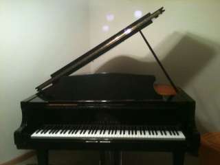 Young Chang Grand Piano 61 PG 185 Signature Series  